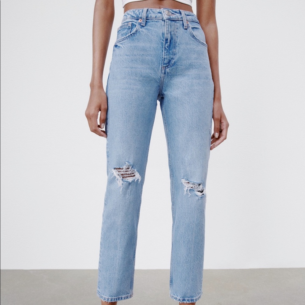 Zara Hi-Rise Ankle Length Jeans (Size 8)